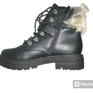 Sun + stone Orlenaap booties rugged lug platforms and classic